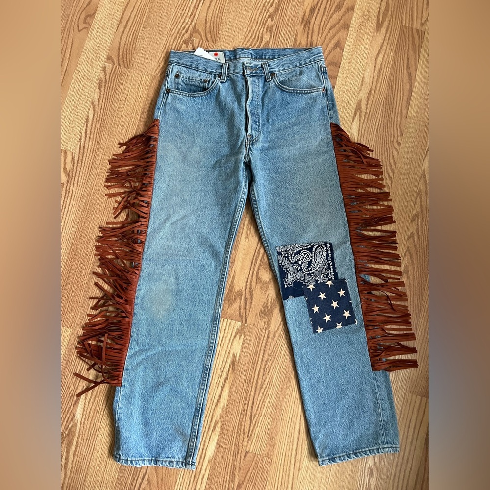 Tricia Fix Free People American Fringed Levi
Jeans. NWT